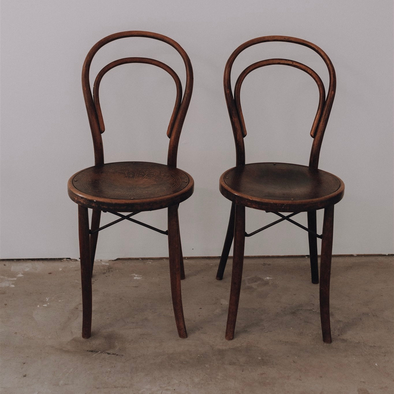 Braune Brautpaarstühle 2er Set